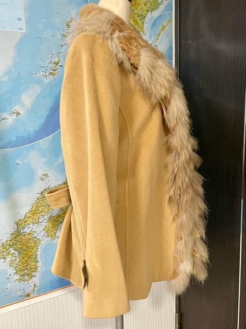 ファーコート  オシャレ アンゴラコート 一度着用 美品 < 女性ファッション  ファーコート  オシャレ アンゴラコート 一度着用 美品 < 女性ファッションの