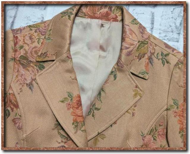 ブティックニコル 花柄ジャガードジャケット 濃ベージュ < ブランド ブティックニコル 花柄ジャガードジャケット 濃ベージュ < ブランドの