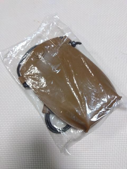 新品未使用 ミニショルダーバッグ キャメル < 女性ファッション  新品未使用 ミニショルダーバッグ キャメル  < 女性ファッションの