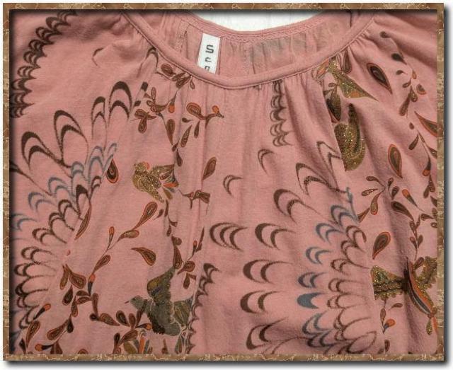 スカラー ラメプリント入りカットソー ピンク < ブランド スカラー ラメプリント入りカットソー ピンク < ブランドの