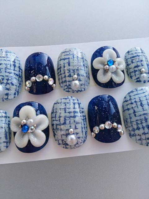 売り切り☆ブルー系 ツイードネイル お花 ショート 注意書きあり < 香水/コスメ/ネイル  売り切り☆ブルー系 ツイードネイル お花 ショート 注意書きあり < 香水/コスメ/ネイルの