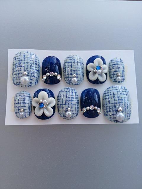 売り切り☆ブルー系 ツイードネイル お花 ショート 注意書きあり < 香水/コスメ/ネイル  売り切り☆ブルー系 ツイードネイル お花 ショート 注意書きあり < 香水/コスメ/ネイルの
