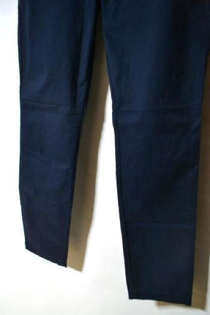 新品 GAP Flex ギャップ エッセンシャル カーキ スキニーフィット ネイビー 32×30 メンズ スキニーパンツ 未使用 < ブランド 新品 GAP Flex ギャップ エッセンシャル カーキ スキニーフィット ネイビー 32×30 メンズ スキニーパンツ 未使用 < ブランドの