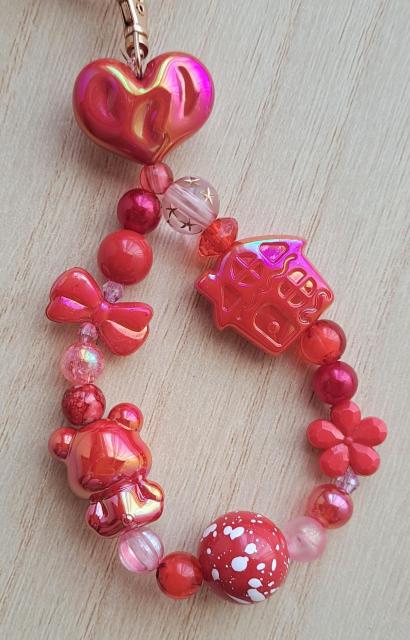 TWICE CHAEYOUNG チェヨン キーホルダー レッド < タレントグッズ TWICE CHAEYOUNG チェヨン キーホルダー レッド < タレントグッズの