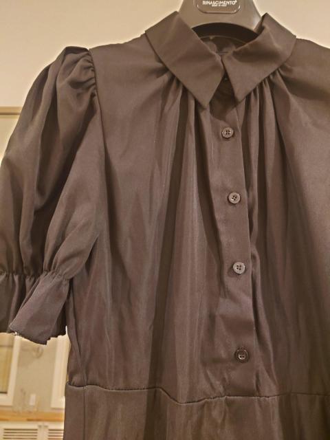 SHEIN 黒のシャツワンピース 半袖 ロング丈 Мサイズ < 女性ファッション SHEIN 黒のシャツワンピース 半袖 ロング丈 Мサイズ < 女性ファッションの