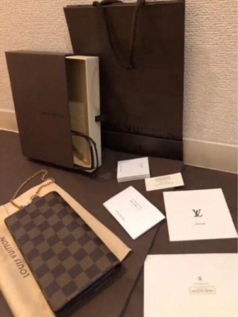 正規品LOUIS VUITTONルイヴィトン ダミエ長財布財布男女兼用美品チェーン付き人気商品コーチバッグがお好きな方も是非メンズ < ブランド  正規品LOUIS VUITTONルイヴィトン ダミエ長財布財布男女兼用美品チェーン付き人気商品コーチバッグがお好きな方も是非メンズ < ブランドの