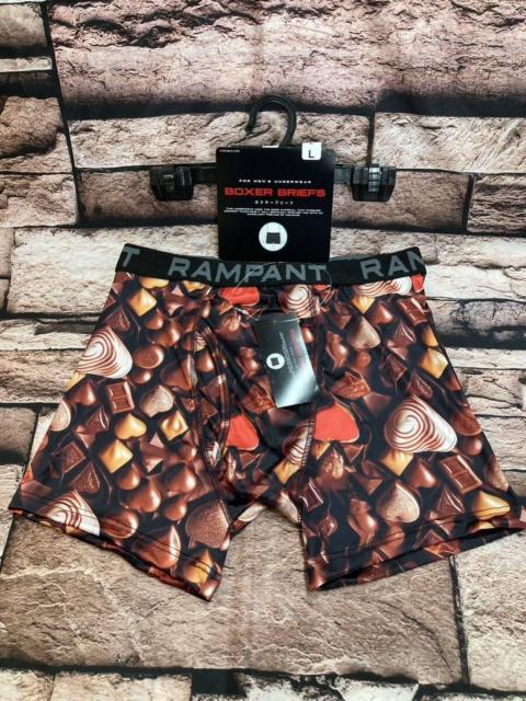 送料無料!チョコ転写柄でBIGインパクト!【RAMPANT】メンズストレッチレギュラー丈ボクサーブリーフ(画像から)1枚 < 男性ファッション  送料無料!チョコ転写柄でBIGインパクト!【RAMPANT】メンズストレッチレギュラー丈ボクサーブリーフ(画像から)1枚 < 男性ファッションの