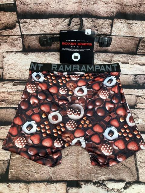 送料無料!チョコ転写柄でBIGインパクト!【RAMPANT】メンズストレッチレギュラー丈ボクサーブリーフ(画像から)1枚 < 男性ファッション  送料無料!チョコ転写柄でBIGインパクト!【RAMPANT】メンズストレッチレギュラー丈ボクサーブリーフ(画像から)1枚 < 男性ファッションの