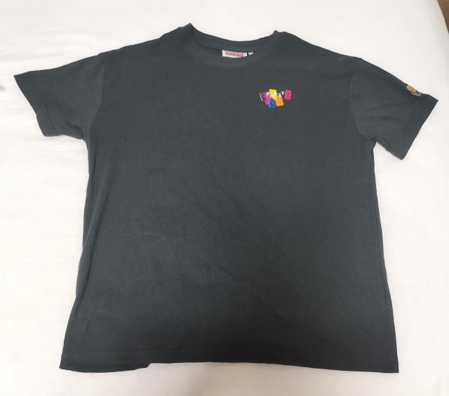 HARIBO パーティーグミ Tシャツ 黒 < 女性ファッション  HARIBO パーティーグミ Tシャツ 黒  < 女性ファッションの
