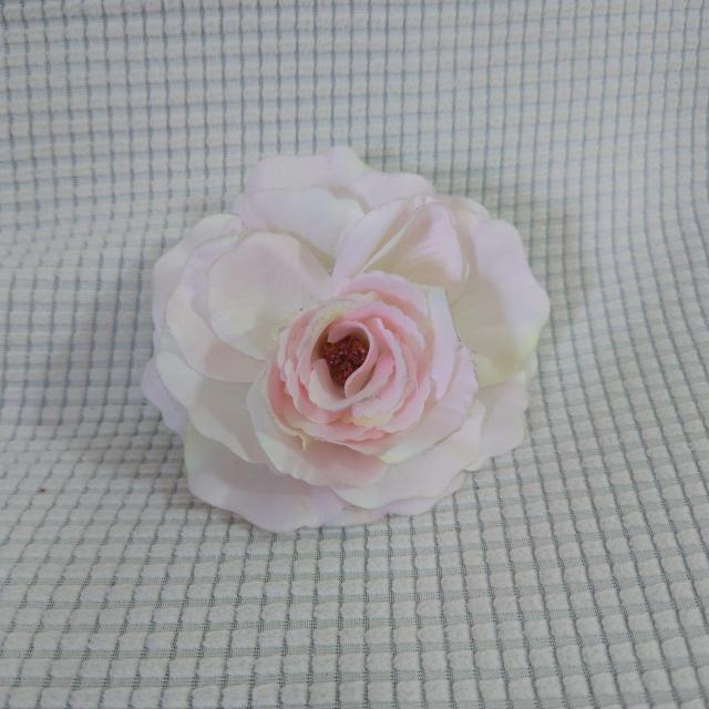 ポイント消化に 送料140円 大きな造花のクリップ < インテリア/ライフ  ポイント消化に 送料140円 大きな造花のクリップ  < インテリア/ライフの