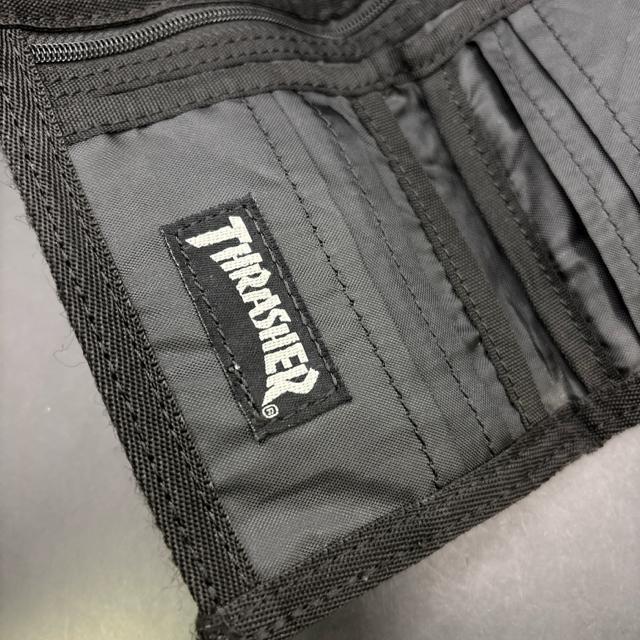 即決 THRASHER スラッシャー 三つ折り財布 ブラック < ブランド  即決 THRASHER スラッシャー 三つ折り財布 ブラック < ブランドの