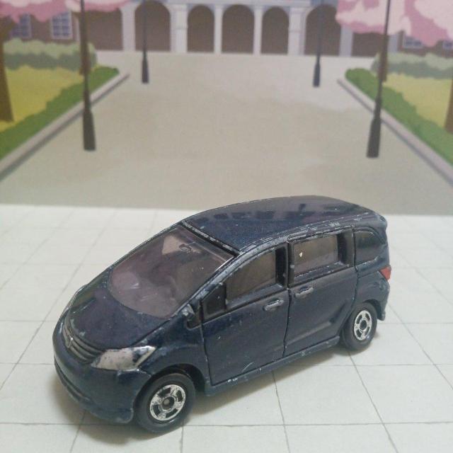 トミカ・フリード < ホビー トミカ・フリード < ホビーの