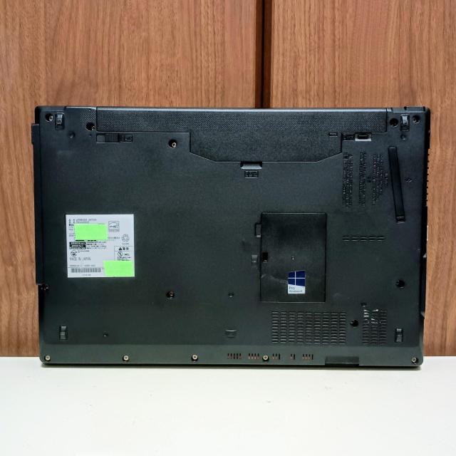 FUJITSU LIFEBOOK Corei5 ������8GB SSD240GB Windows11 �m�[�g�p�\�R��DVD �e���L�[ �� PC�{��/���Ӌ@��� 