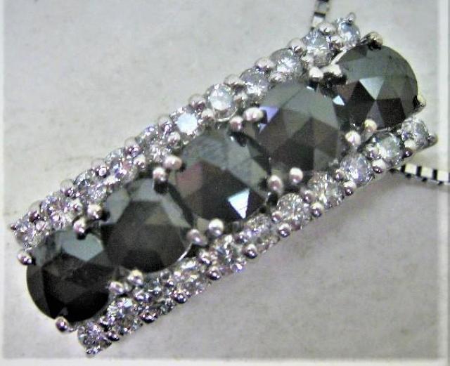 18金ホワイトゴールド ペンダント ブラックダイヤ5ヶ1.40ctD0.41ct < 女性アクセサリー/時計  18金ホワイトゴールド ペンダント ブラックダイヤ5ヶ1.40ctD0.41ct < 女性アクセサリー/時計の