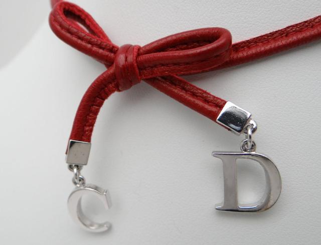 Christian Dior ディオール CDロゴ レザー リボン チョーカー ネックレス レッド<USED>【送料無料】 < ブランド  Christian Dior ディオール CDロゴ レザー リボン チョーカー ネックレス レッド<USED>【送料無料】 < ブランドの