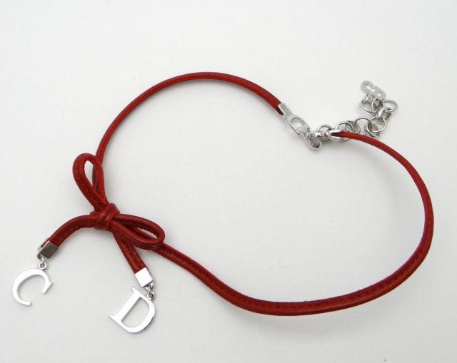 Christian Dior ディオール CDロゴ レザー リボン チョーカー ネックレス レッド<USED>【送料無料】 < ブランド  Christian Dior ディオール CDロゴ レザー リボン チョーカー ネックレス レッド<USED>【送料無料】 < ブランドの