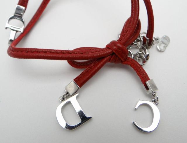 Christian Dior ディオール CDロゴ レザー リボン チョーカー ネックレス レッド<USED>【送料無料】 < ブランド  Christian Dior ディオール CDロゴ レザー リボン チョーカー ネックレス レッド<USED>【送料無料】 < ブランドの