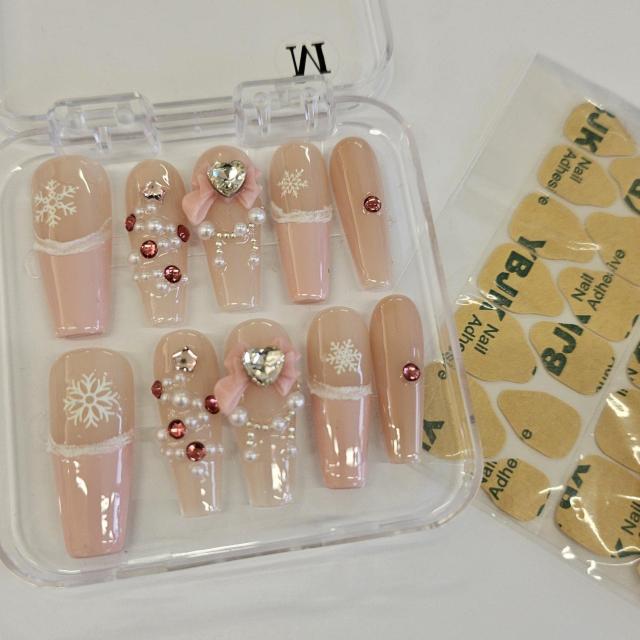 送料無料★ネイルチップ ピンクベージュ 雪の結晶 ハートストーン < 香水/コスメ/ネイル  送料無料★ネイルチップ ピンクベージュ 雪の結晶 ハートストーン < 香水/コスメ/ネイルの