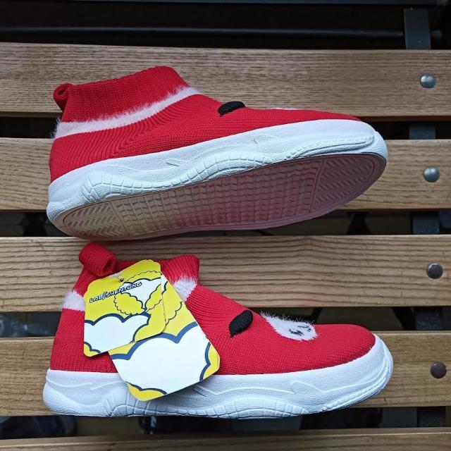 キッズ スリッポン 16.5cm レッド 子供靴 女の子 シューズ 27 < キッズ/ベビー  キッズ スリッポン 16.5cm レッド 子供靴 女の子 シューズ 27 < キッズ/ベビーの