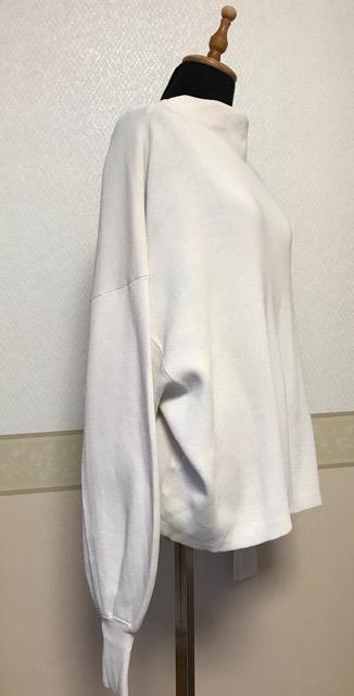 JEANASIS ふんわり袖ニットカットソー 白 < ブランド JEANASIS ふんわり袖ニットカットソー 白 < ブランドの