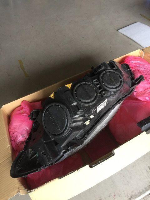 W221 ベンツSクラス 純正ヘッドライトRフルセット! < 自動車/バイク W221 ベンツSクラス 純正ヘッドライトRフルセット! < 自動車/バイク