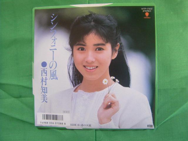 m@VtHj[̕@@F141   CD/DVD/rfI 