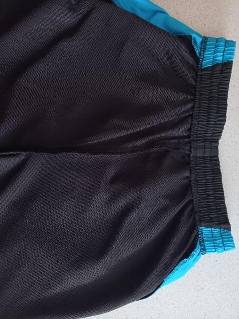 激安87%オフ!umbro、軽量ロングパンツ(黒青、メンズM) < 男性ファッション  激安87%オフ!umbro、軽量ロングパンツ(黒青、メンズM) < 男性ファッションの