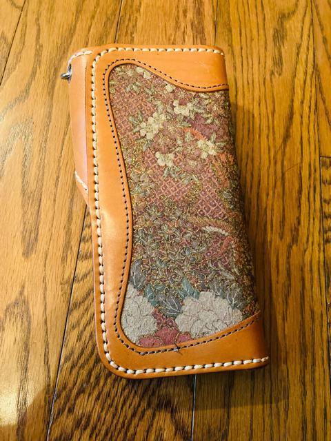 hawk company ホークカンパニー レザー 本革 ヌメ革 ウォレット 財布 和柄 訳あり < 男性ファッション  hawk company ホークカンパニー レザー 本革 ヌメ革 ウォレット 財布 和柄 訳あり < 男性ファッションの