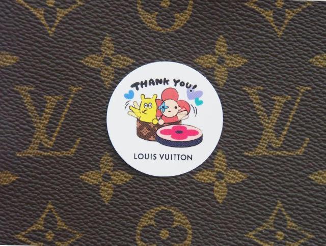 ルイヴィトン ノベルティ シール ステッカー ヴィヴィエンヌちゃん リスのチロル LOUIS VUITTON【正規品】 < ブランド ルイヴィトン ノベルティ シール ステッカー ヴィヴィエンヌちゃん リスのチロル LOUIS VUITTON【正規品】 < ブランドの