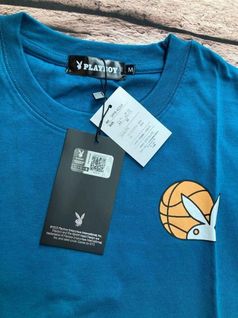 送料無料!人気ブランド【プレイボーイ】プリント入り男女兼用 綿混半袖TシャツB(画像から)1枚 < 男性ファッション 送料無料!人気ブランド【プレイボーイ】プリント入り男女兼用 綿混半袖TシャツB(画像から)1枚 < 男性ファッションの