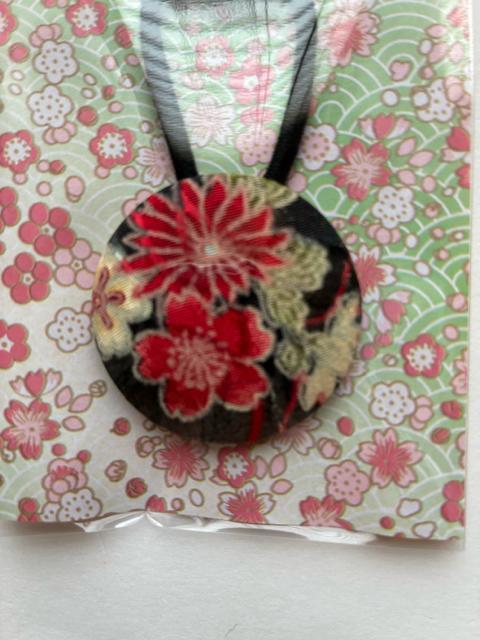 ハンドメイド ヘアゴム  特大 くるみボタン 和柄 < 女性ファッション  ハンドメイド ヘアゴム  特大 くるみボタン 和柄 < 女性ファッションの