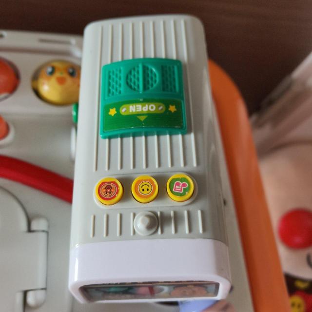 アンパンマン ぬいぐるみ おもちゃテーブルセット < おもちゃ アンパンマン ぬいぐるみ おもちゃテーブルセット < おもちゃの