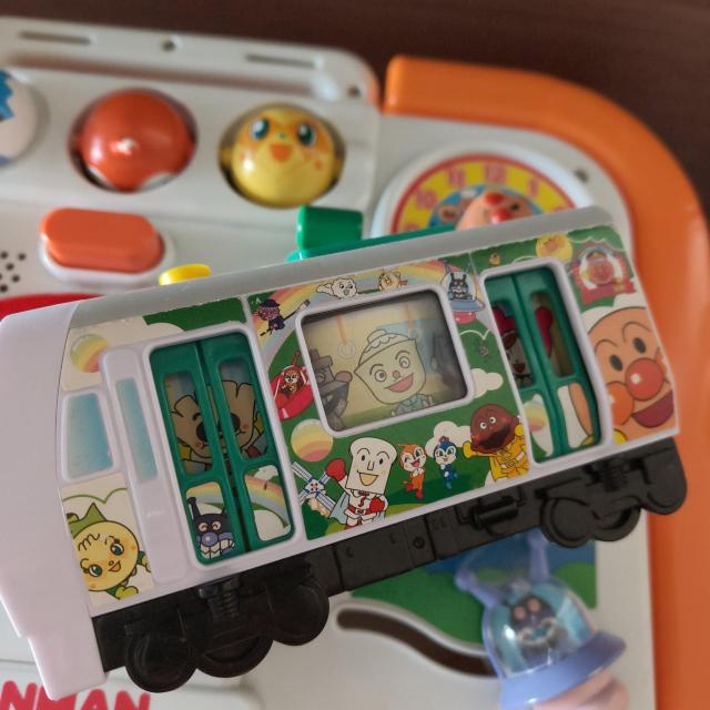 アンパンマン ぬいぐるみ おもちゃテーブルセット < おもちゃ アンパンマン ぬいぐるみ おもちゃテーブルセット < おもちゃの