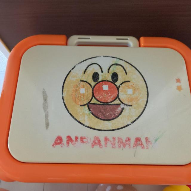 アンパンマン ぬいぐるみ おもちゃテーブルセット < おもちゃ アンパンマン ぬいぐるみ おもちゃテーブルセット < おもちゃの