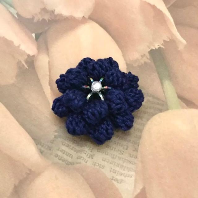 ハンドメイド♪レース編み ぽこぽこ花びらのお花モチーフブローチ < 女性ファッション  ハンドメイド♪レース編み ぽこぽこ花びらのお花モチーフブローチ  < 女性ファッションの
