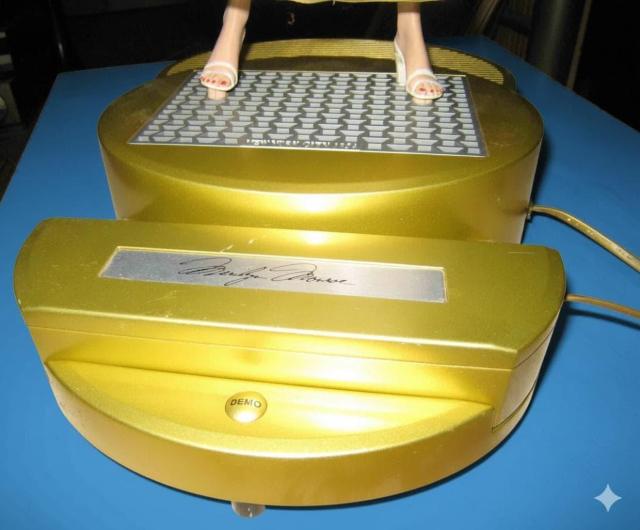 �}�������E�������[ �t�B�M���A�t���d�b�@���@�S���@�X�J�[�g�������オ�� �� �Ɠd/AV�� 