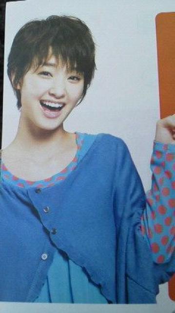 剛力彩芽、au商品カタログ < タレントグッズ  剛力彩芽、au商品カタログ < タレントグッズの