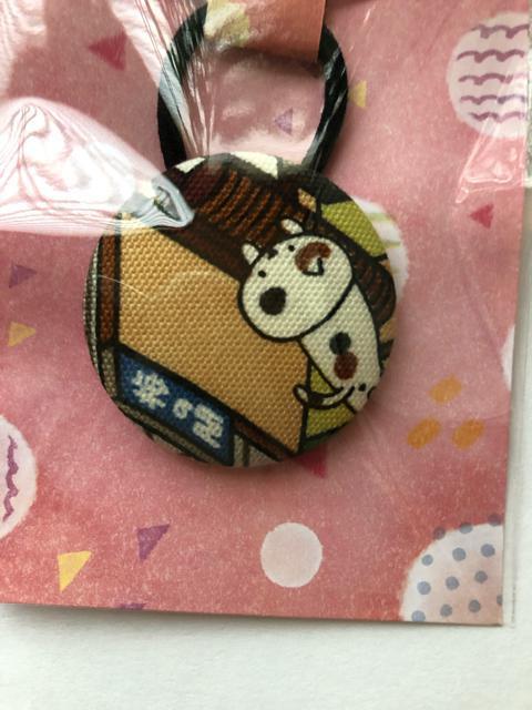 ハンドメイド ヘアゴム 特大 くるみボタン かわいいねこちゃん バッグチャーム プレゼント < 女性ファッション  ハンドメイド ヘアゴム 特大 くるみボタン かわいいねこちゃん バッグチャーム プレゼント < 女性ファッションの