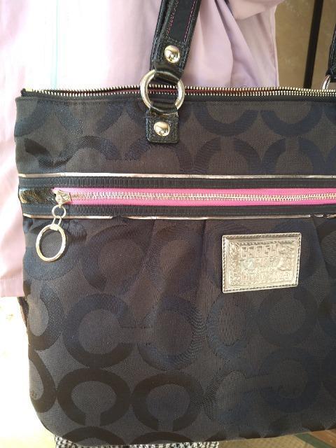 正規品 コーチ COACH オプアート柄 チャーム3付きトートバッグ 黒 < ブランド 正規品 コーチ COACH オプアート柄 チャーム3付きトートバッグ 黒 < ブランドの