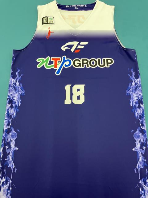 #18  I胍bNACX(R) R{jtH[yBLUEz ㉺ZbgiMTCj