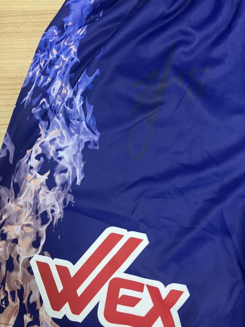 #18  I胍bNACX(R) R{jtH[yBLUEz ㉺ZbgiMTCj