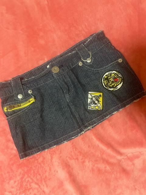 d.i.a. ÒH by |PbgWbp[ [CYfj}CN~jXJ[g   uh 