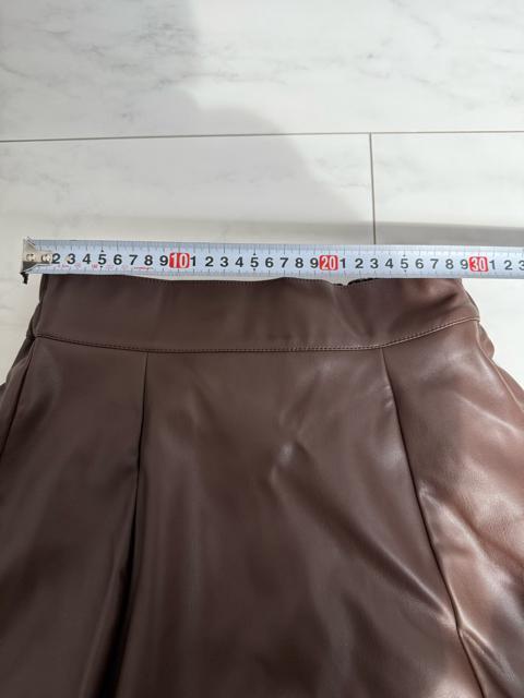 未使用 フェイクレザー フレアスカート ブラウン M < 女性ファッション 未使用 フェイクレザー フレアスカート ブラウン M < 女性ファッションの