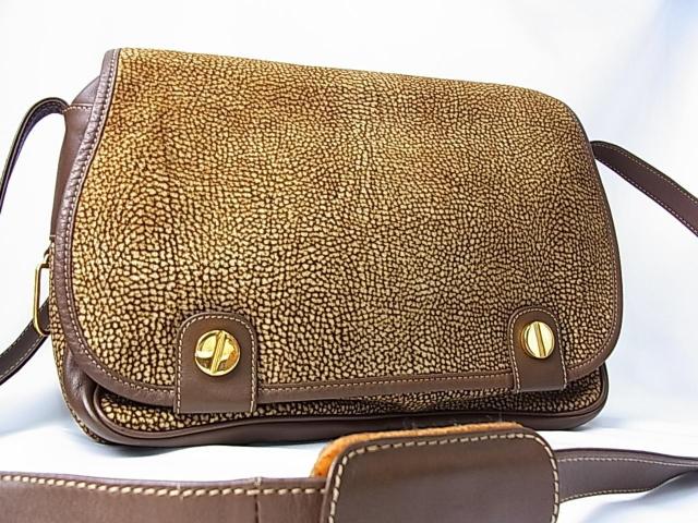 ★正規品 美品 BORBONESE ボルボネーゼ 羊革 レザーショルダーバッグ < 女性ファッション  ★正規品 美品 BORBONESE ボルボネーゼ 羊革 レザーショルダーバッグ < 女性ファッションの
