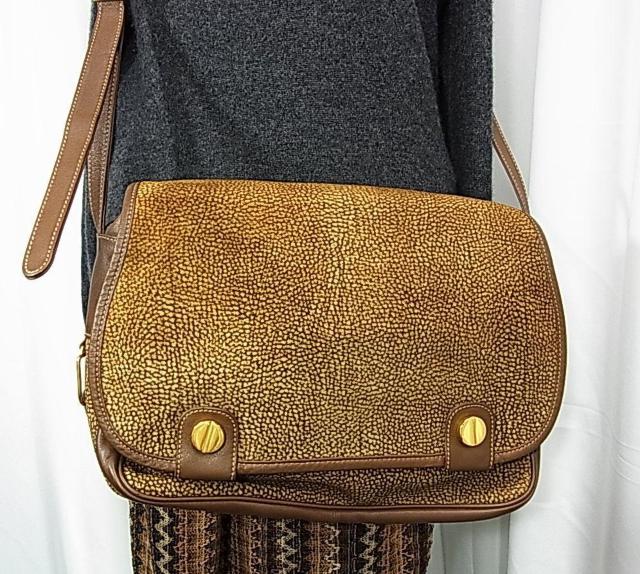 ★正規品 美品 BORBONESE ボルボネーゼ 羊革 レザーショルダーバッグ < 女性ファッション  ★正規品 美品 BORBONESE ボルボネーゼ 羊革 レザーショルダーバッグ < 女性ファッションの