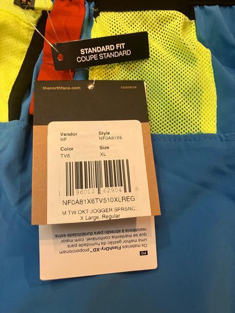 THE NORTH FACE    �傫��sizeXL �X�E�F�b�g�^�C�v�i�C�����p���c �m�[�X�t�F�C�X �� �u�����h�� 