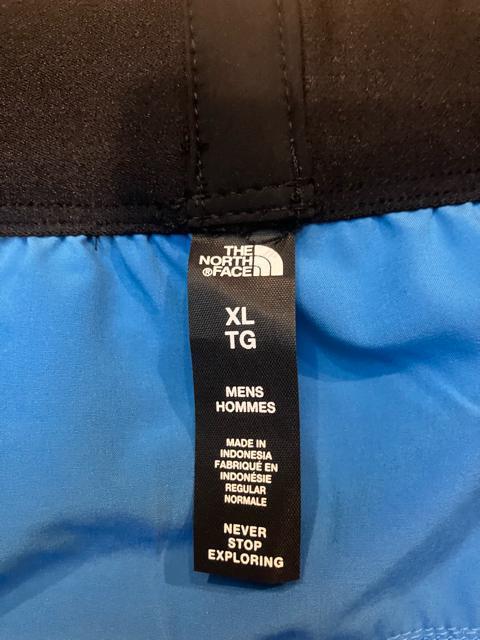 THE NORTH FACE    �傫��sizeXL �X�E�F�b�g�^�C�v�i�C�����p���c �m�[�X�t�F�C�X �� �u�����h�� 