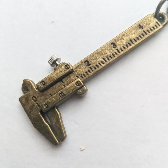 ノギス caliper キャリパー キーホルダー L50 30ミリ測定可能 送料無料 < 自動車/バイク ノギス caliper キャリパー キーホルダー L50 30ミリ測定可能 送料無料 < 自動車/バイク