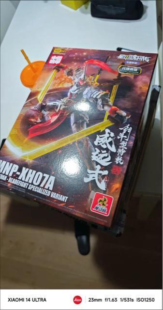 【摩動核/MOTOR NUCLER】 1/100 MNP-XH07 威遠式 剣闘型特装 合金パーツ未組立プラモデル 機甲ロボット < ホビー 【摩動核/MOTOR NUCLER】 1/100 MNP-XH07 威遠式 剣闘型特装 合金パーツ未組立プラモデル 機甲ロボット < ホビーの