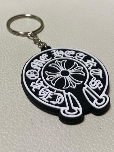 �y1�zch�z�[�X�V���[���N���X�����o�[�`���[���L�[�z���_�[ �� �j���t�@�b�V������ 